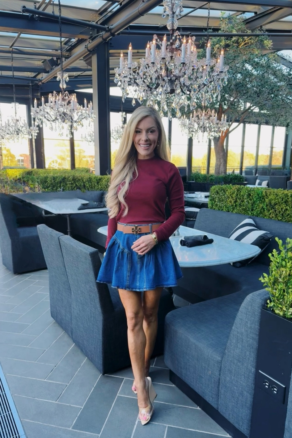 Fall outfit 🤎
Denim pleated skirt
Burgandy top

#LTKSaleAlert #LTKSeasonal #LTKStyleTip