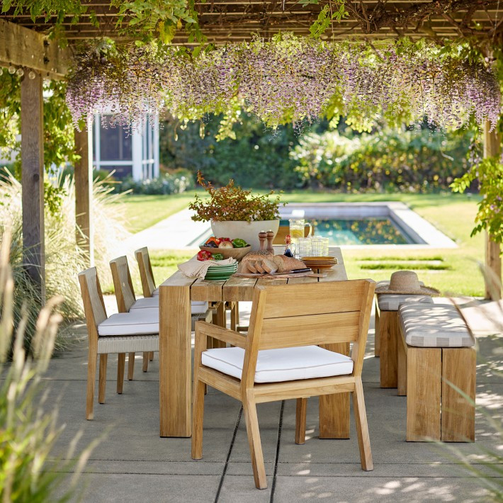 Larnaca Outdoor Teak Extendable Dining Table | Williams-Sonoma