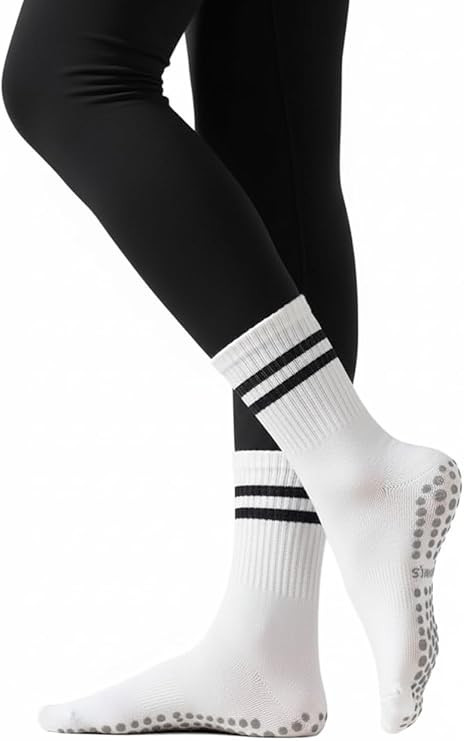 Irisbear Womens Pilates Socks with Grips Non Slip Yoga Socks Barre Gym Athletic Grippy Socks for ... | Amazon (US)