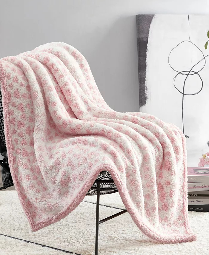 Betsey Johnson Ombre in the Hearts Throw, 60 | Macys (US)