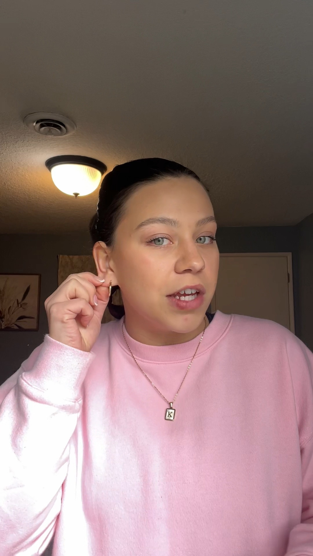 90 second plug for my FAVORITE baby hoop earrings!

I have very sensitive ears to jewelry but keep these in 24/7 no problem! Lost one & immediately ordered a new pair because I love them so much!

#LTKVideo #LTKfindsunder50