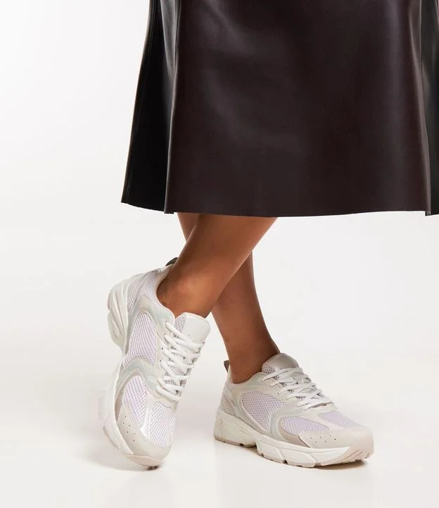 Tênis Jogging em Material Sintético com Puxador Cinza | Renner (BR)