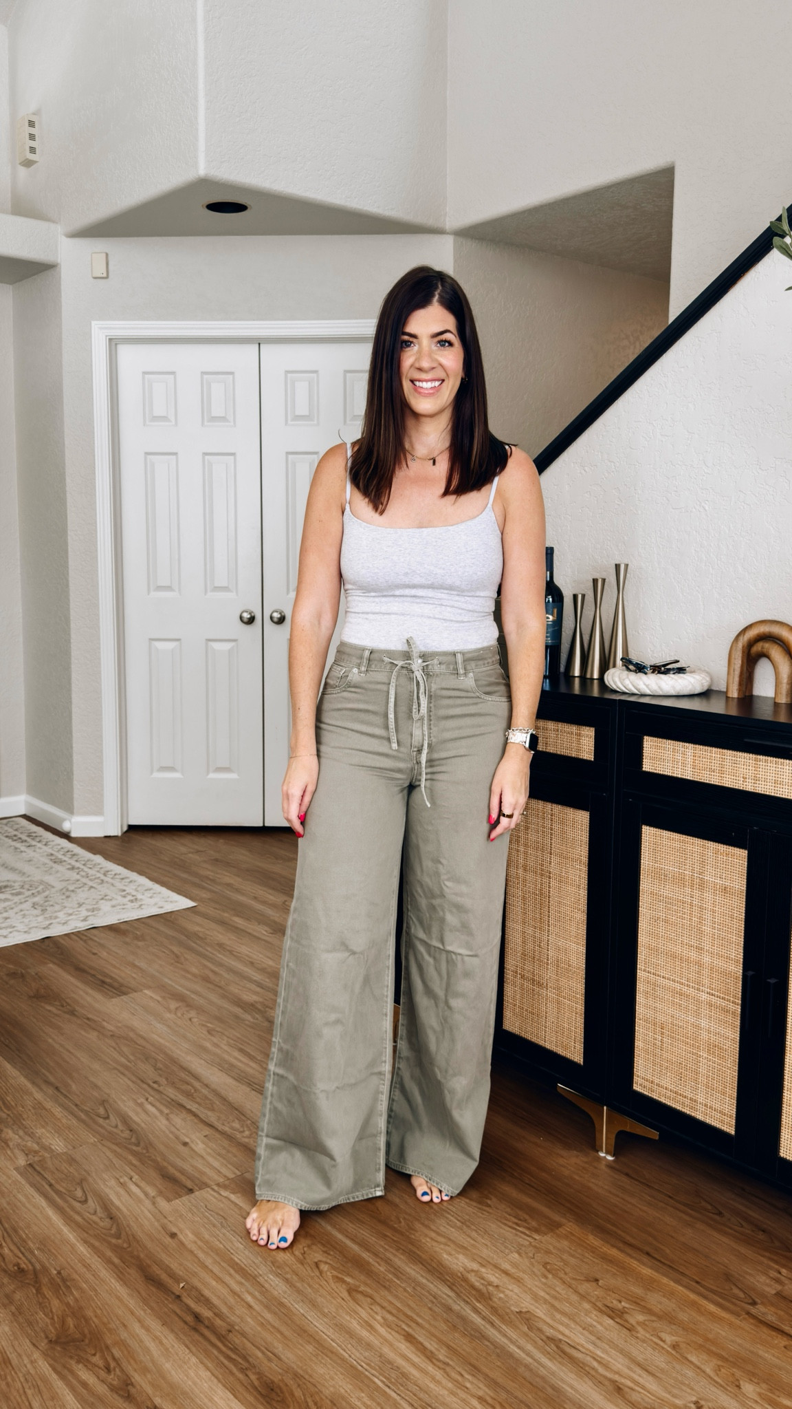 Madewell jeans on sale!
In a 29 regular super wide jean 

#LTKMidsize #LTKxMadewell #LTKSaleAlert