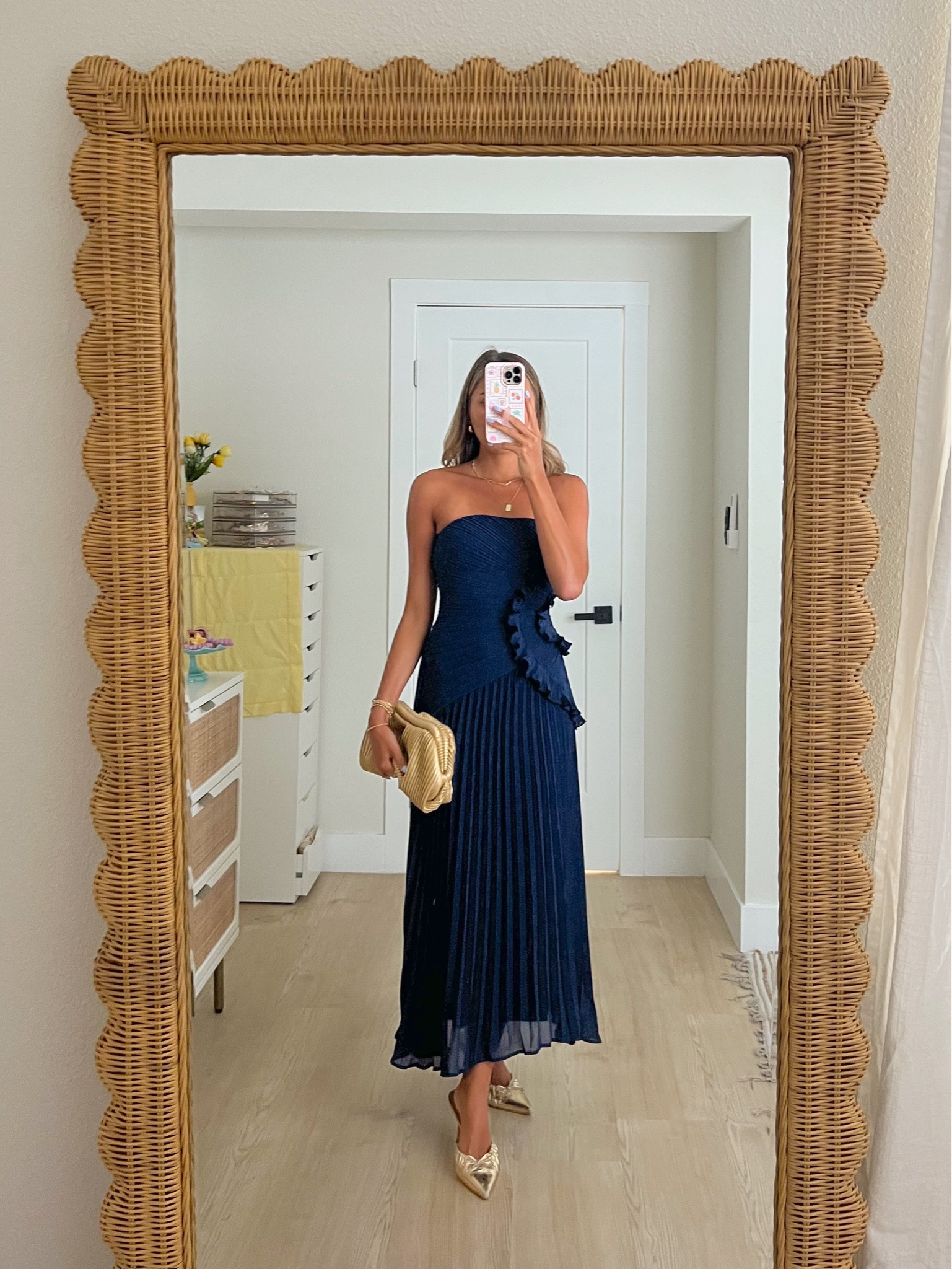 fall wedding guest dress dress from @lulus ⭐️💍 code STYLEDBYMCKENZ for 20% off your *first* purchase - if code isn’t working try using a different email when placing your order :). wearing a size XS and am 5’3

#LTKWedding