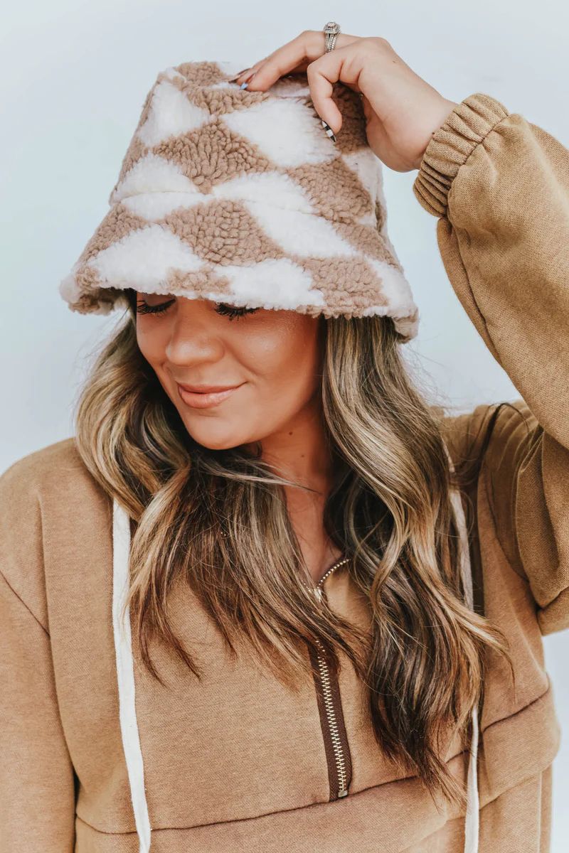 Sherpa Checkered Bucket Hat- 2 Colors | Apricot Lane Boutique