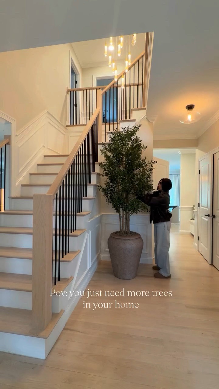 We’re going to call this the @wayfair viral olive tree 🫒 🫒 

@wayfaircreators #wayfaircreator #wayfair #ad #home #americansummer