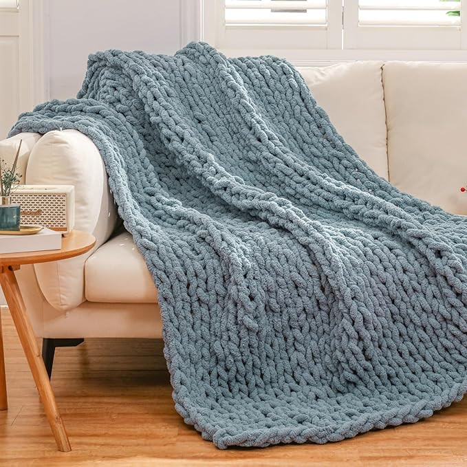 WESHIONGOO Chunky Knit Blanket Throw Knitted Throw Blankets for Couch Bed Fluffy Soft Blanket wit... | Amazon (US)