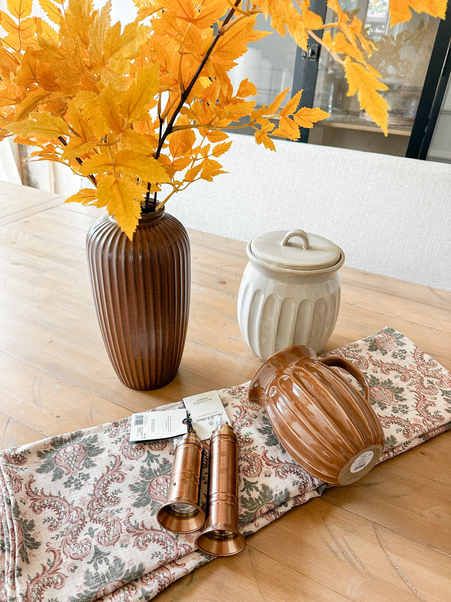 Most recent fall finds!!! Obsessed! #fall #falltrends #fallstems #falldecor #diningroom 

#LTKU #LTKSeasonal #LTKHome