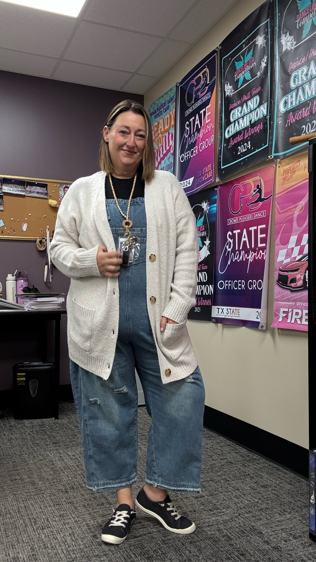 Don’t sleep on Walmart, y’all 😍 This sweater is cozy perfection and their shoe game right now is 🔥 Overalls, shirt + lanyard are Amazon finds — ballin’ on a budget and feeling cute doing it 💁‍♀️ Linked it all for you on LTK!

#LTKFindsUnder50 #LTKPlusSize #LTKMidsize