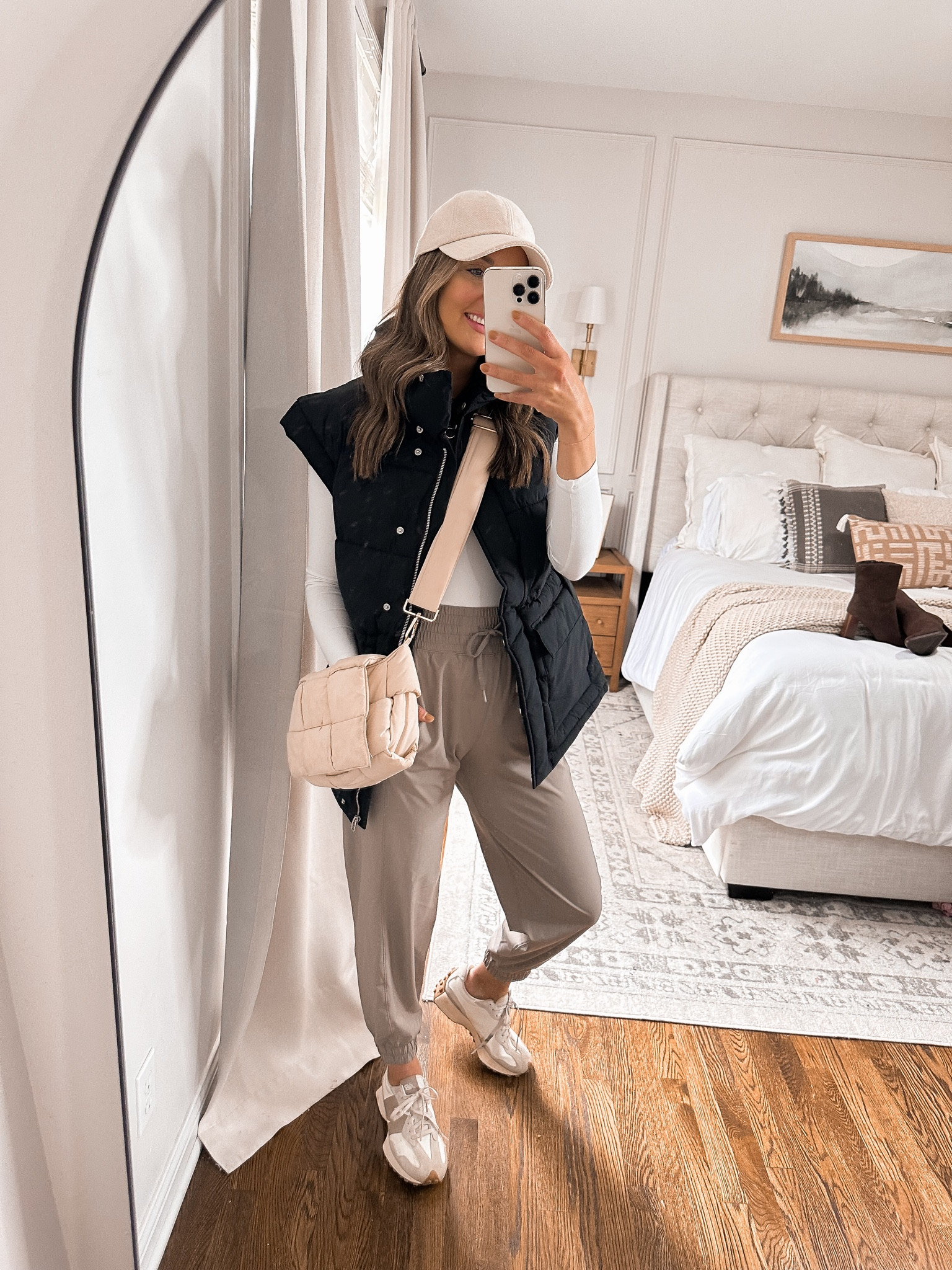 Casual joggers and sneakers fall outfit idea! I love these joggers and my vest is only $40! My new balance sneakers are back in stock 🙌🏻 Wearing true to size in all. 


#LTKSeasonal #LTKfindsunder100 #LTKstyletip