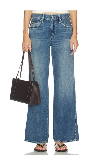 AMO Denim Regina Jeans in Blue. - size 25 | Revolve Clothing (Global)