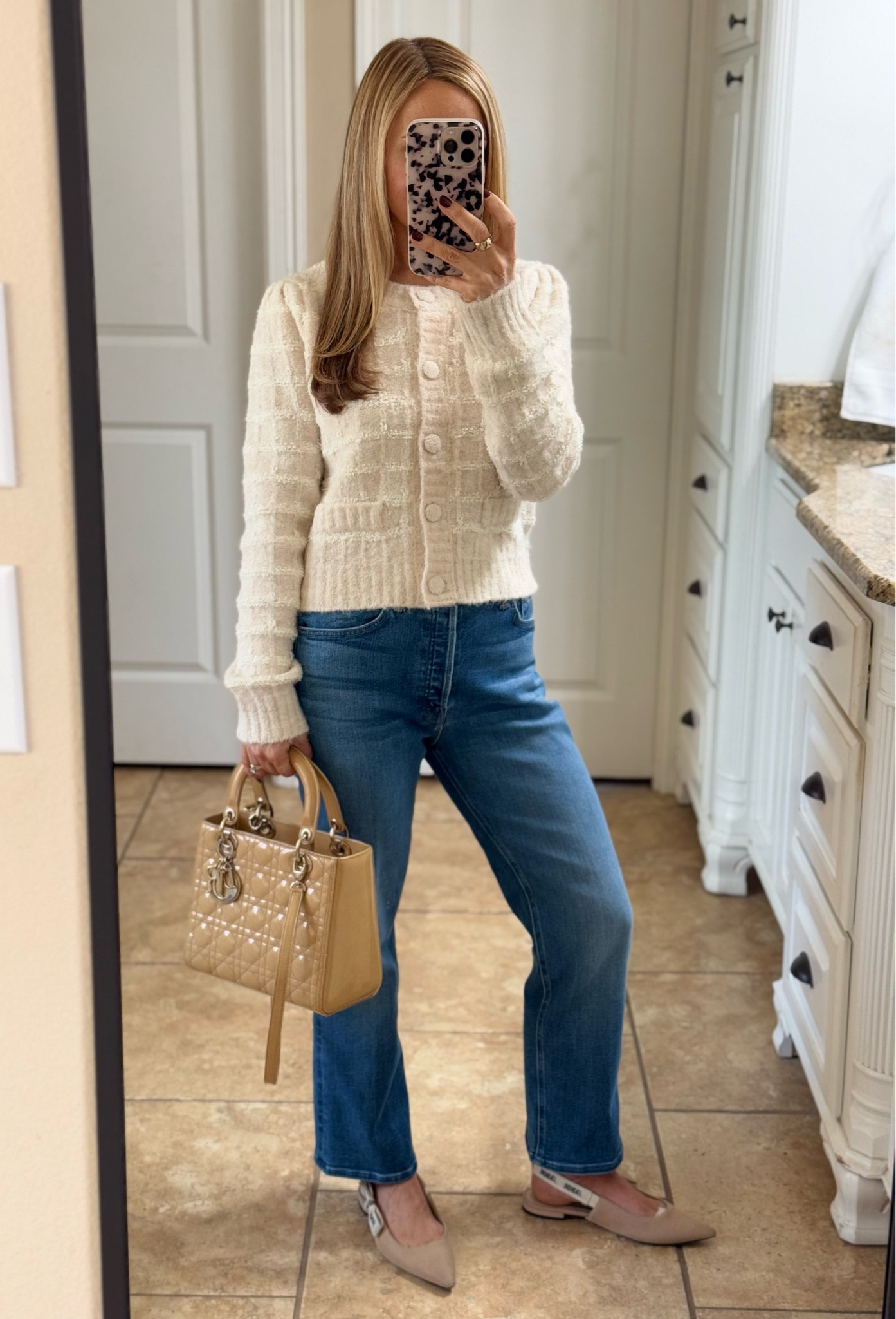 Vici cardigan, 30 % off your entire order. Plus get a free gift card for $15 using promo code: GIFT15

#LTKSaleAlert #LTKHoliday #LTKSeasonal