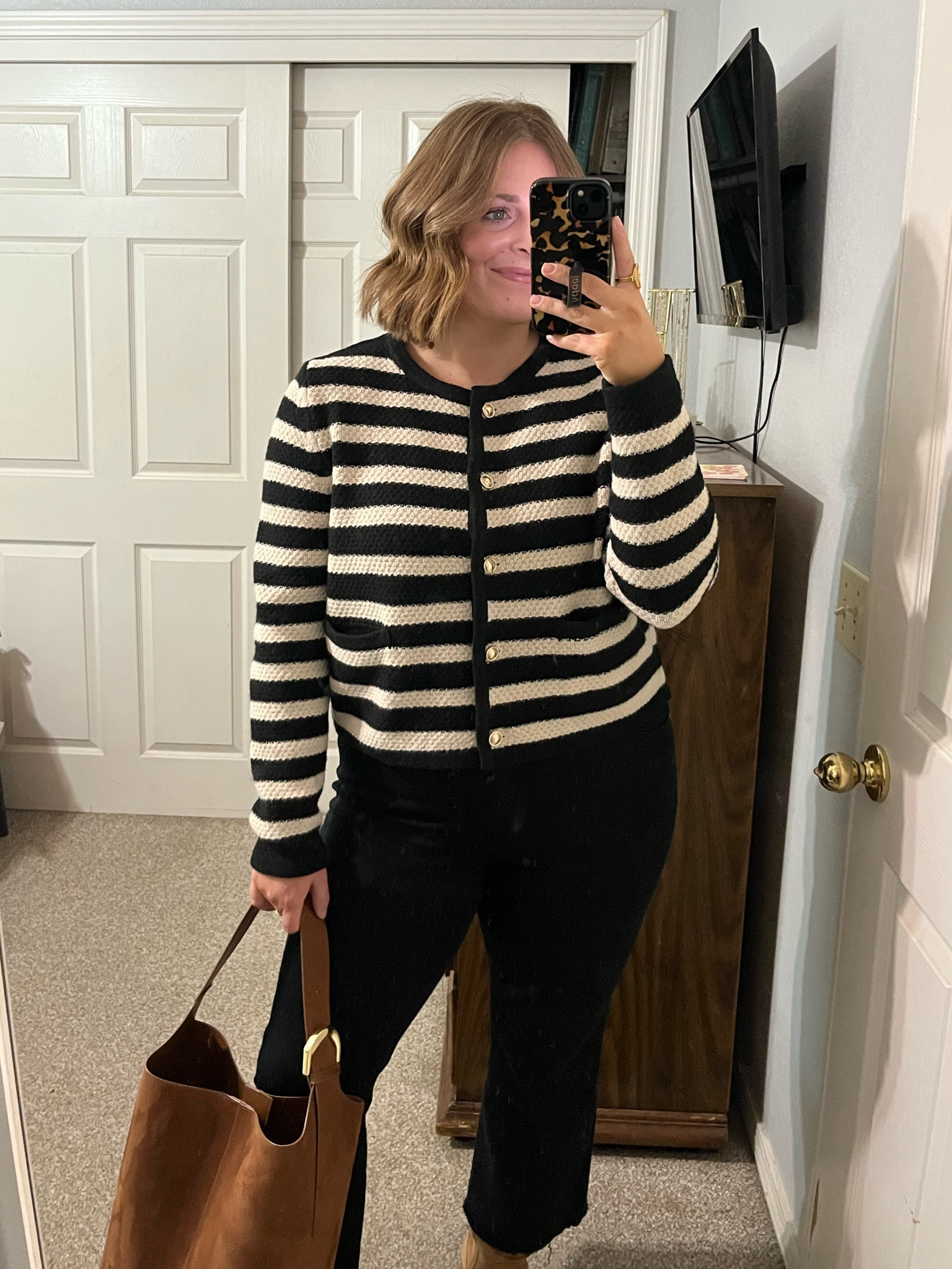 what I wore today🖤// L in cardigan

#LTKMidsize #LTKSeasonal