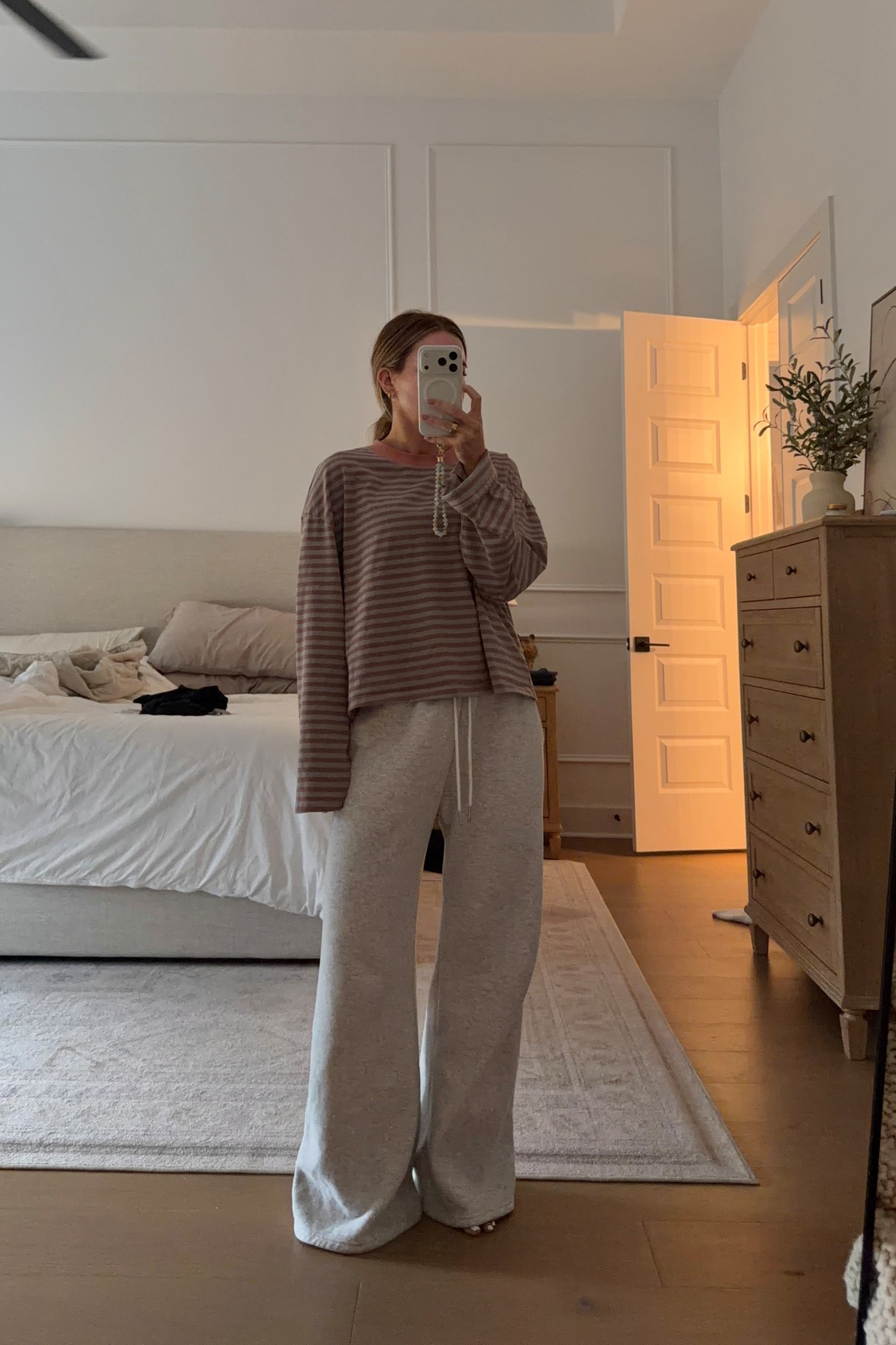 amazon FP lookalike long sleeve- sized up to a large. sweatpants: small short (5’3) 