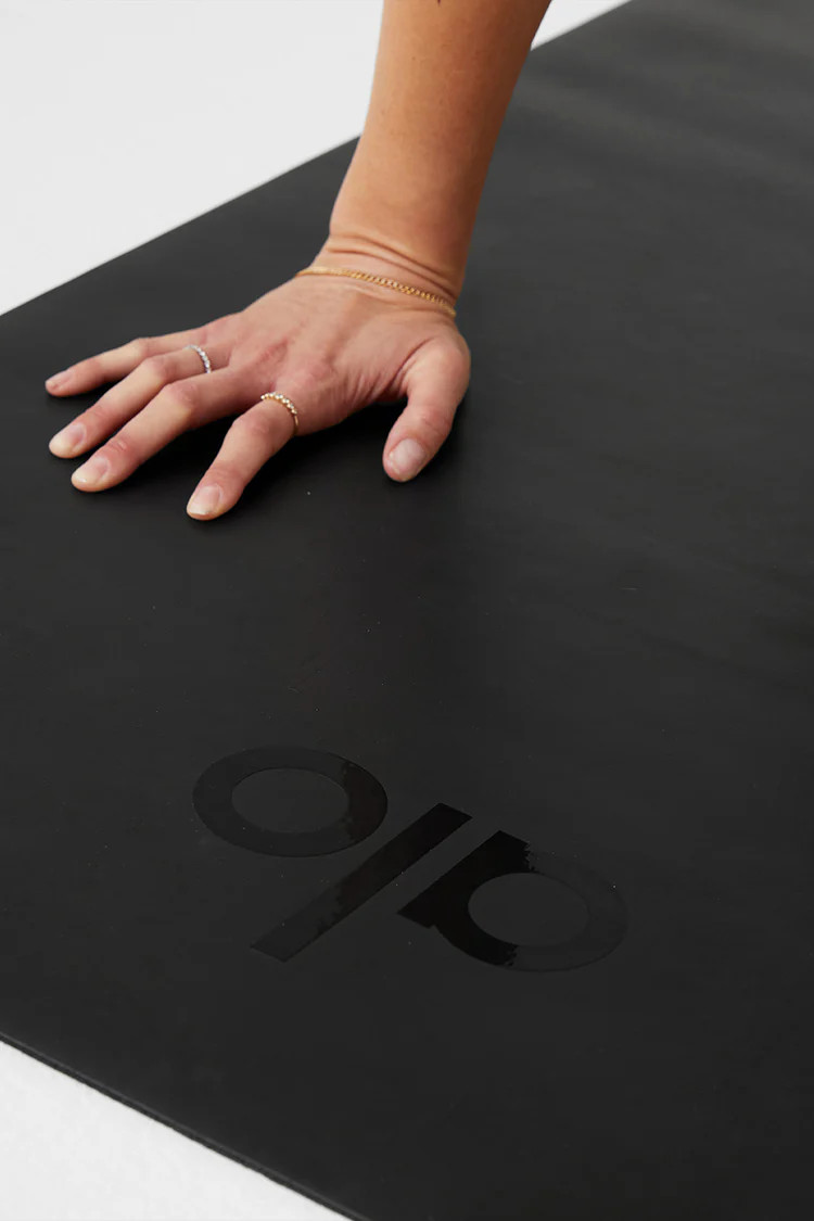 Long Warrior Mat | Alo Yoga (US)