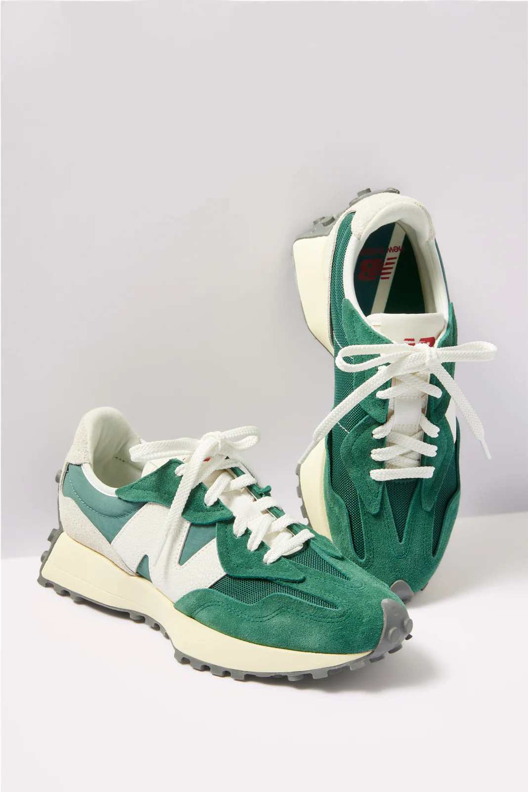 327 Sneaker | Evereve