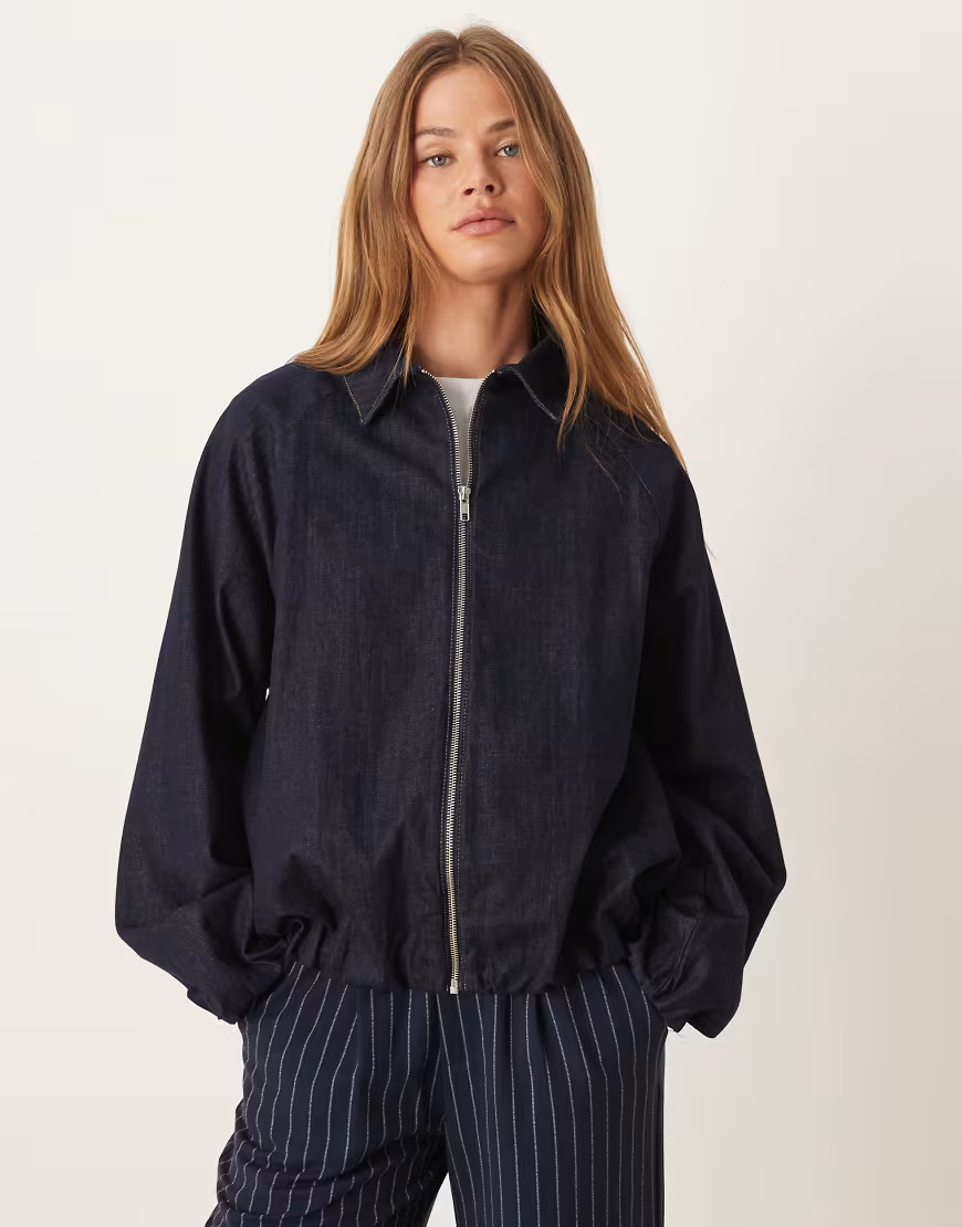 ASOS DESIGN denim bomber jacket with bubble hem in rinse wash-Navy | ASOS (Global)