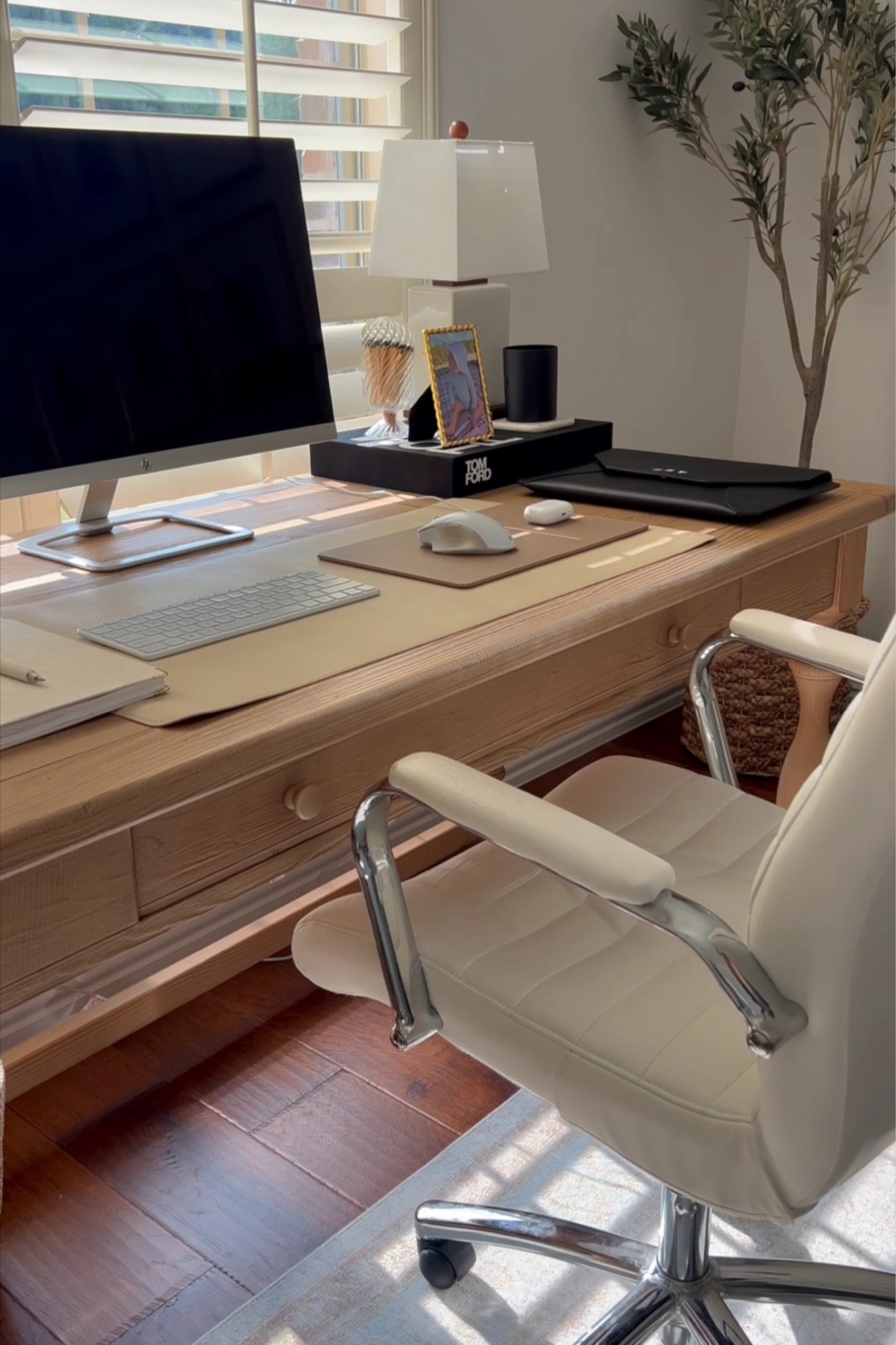 Did a work from home desk reset! Got a few things off of Amazon that helped me organize a little bit more and feel motivated for the week!

#LTKStyleTip #LTKHome #LTKBacktoSchool