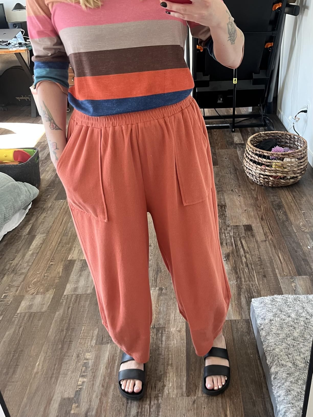 Xiaoxuemeng Womens Baggy Wide Leg Pants Casual Elastic Waisted Palazzo Harem Pants with Pockets | Amazon (US)