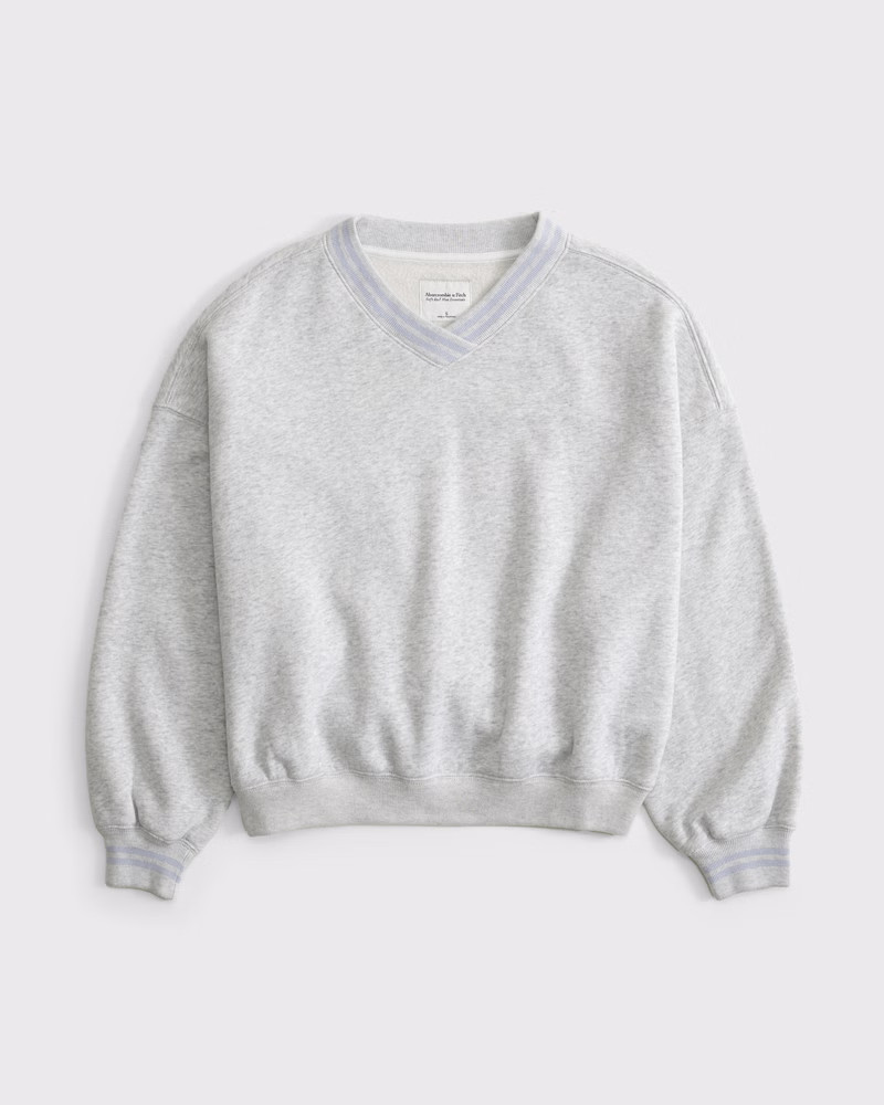 Abercrombie & Fitch Women's Essential Classic Sunday V-Neck in Light Gray - Size XXS | Abercrombie & Fitch (US)