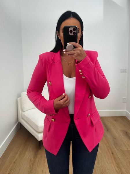 Attitude Unknown Women’s Metallic Button Ponte Knit Blazer Hot Pink wearing size small. Sofia Jeans Women's Melissa Flare Pull On High Rise Jean wearing size 6. Nuuds SEAMLESS SCOOP TANK BODYSUIT wearing size medium. Gucci Leather mid-heel sandal. 

