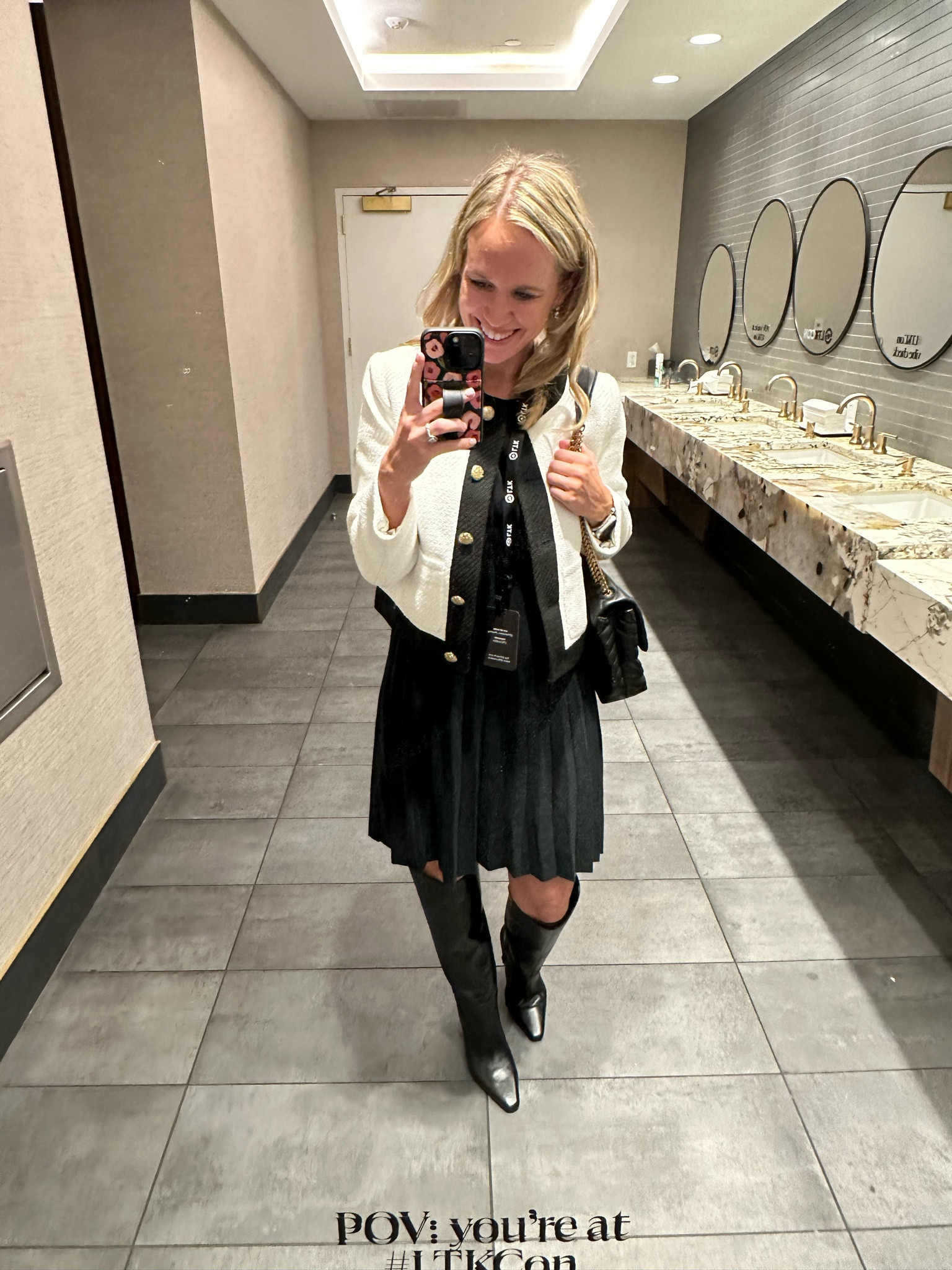 Pleated sweater dress, small
Lady jacket, 0P

#LTKCon #LTKWorkwear #LTKStyleTip