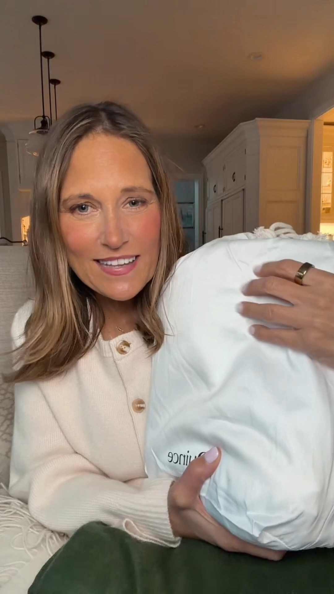 In the winter I love to sleep on these Giza Cotton Sateen Sheets. They feel great against your skin for an relaxing night's sleep. 

@onequince
#quincepartner 


#LTKHome #LTKdayinmylife #LTKGiftGuide