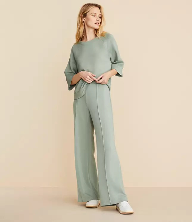 Petite Lou & Grey Scubasoft Pintucked Wide Leg Pants | LOFT