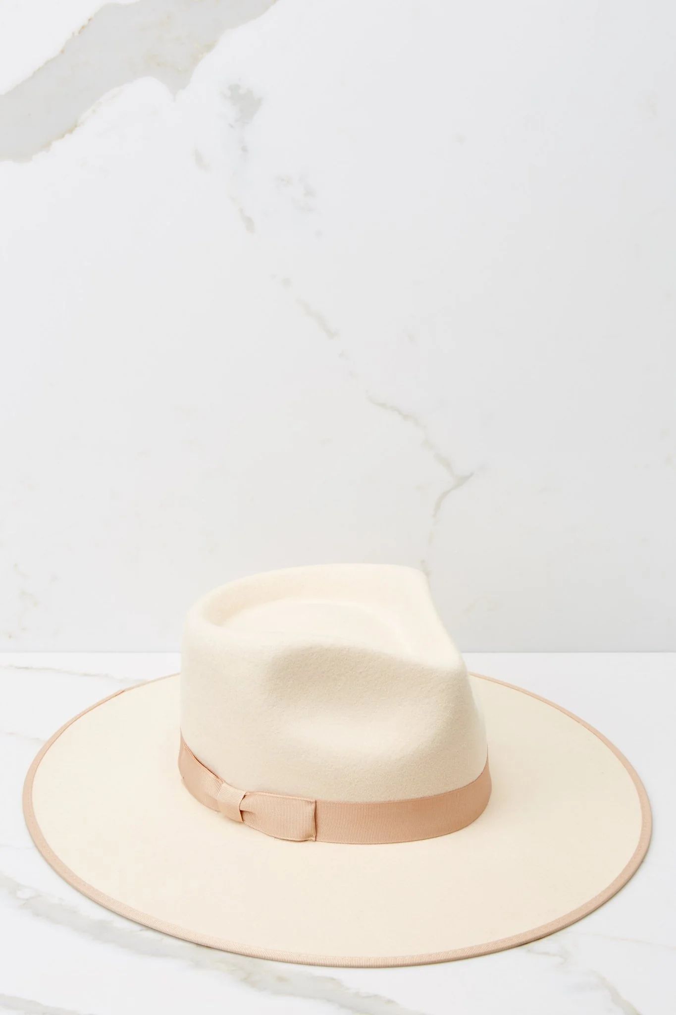 Ivory Rancher Hat | Red Dress