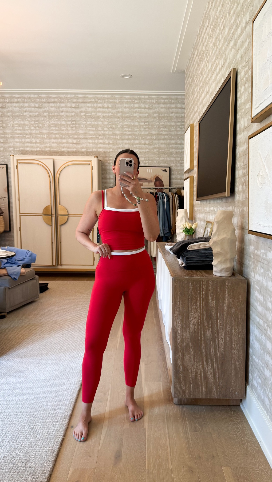 This red active set 😍😍 SO good and on sale right now at Abercrombie. Code SHORTSAF gets you an extra 15% off at checkout!

#LTKActive #LTKmomlife #LTKSaleAlert