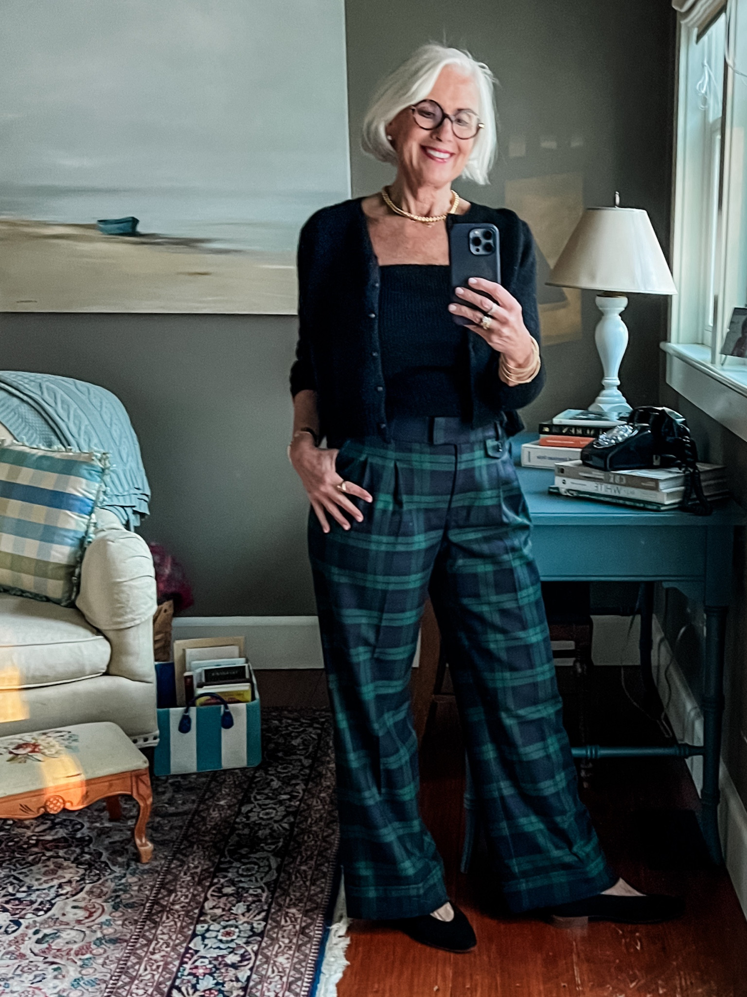 And this Thursday it’s the perfect sweater set and ballerinas from Sézane that will take my black watch trousers to the next level this holiday season. 
  

#LTKSeasonal #LTKstyletip #LTKHoliday