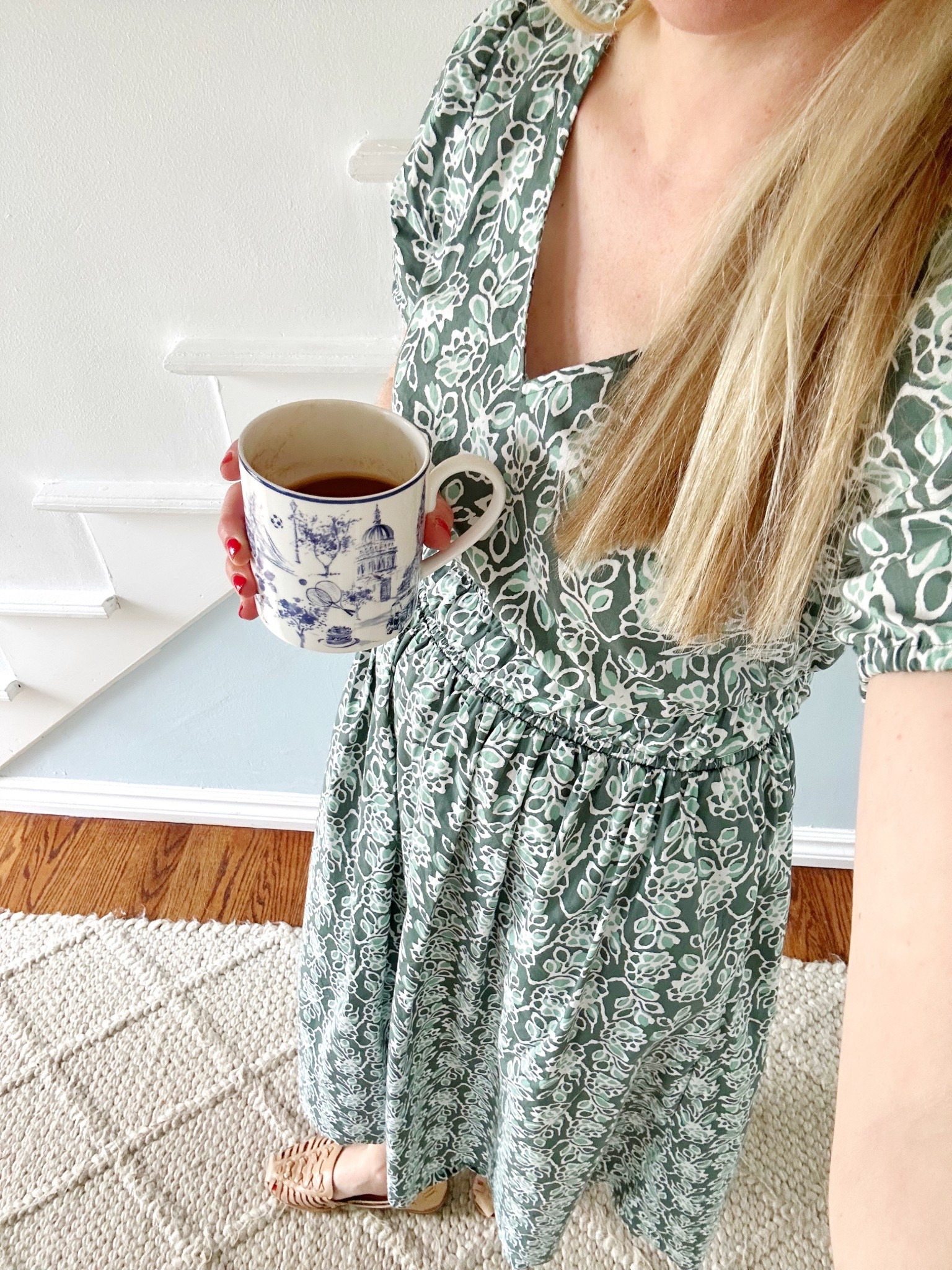 New favorite spring dress! Love the green floral print. Also has puff sleeves and a smocked waist so it’s super flattering! 

Spring dress, summer dress, floral dress, classic style, preppy, preppy style, spring outfit, woven flats, timeless style, Easter dress

#LTKSeasonal #LTKStyleTip #LTKFindsUnder100