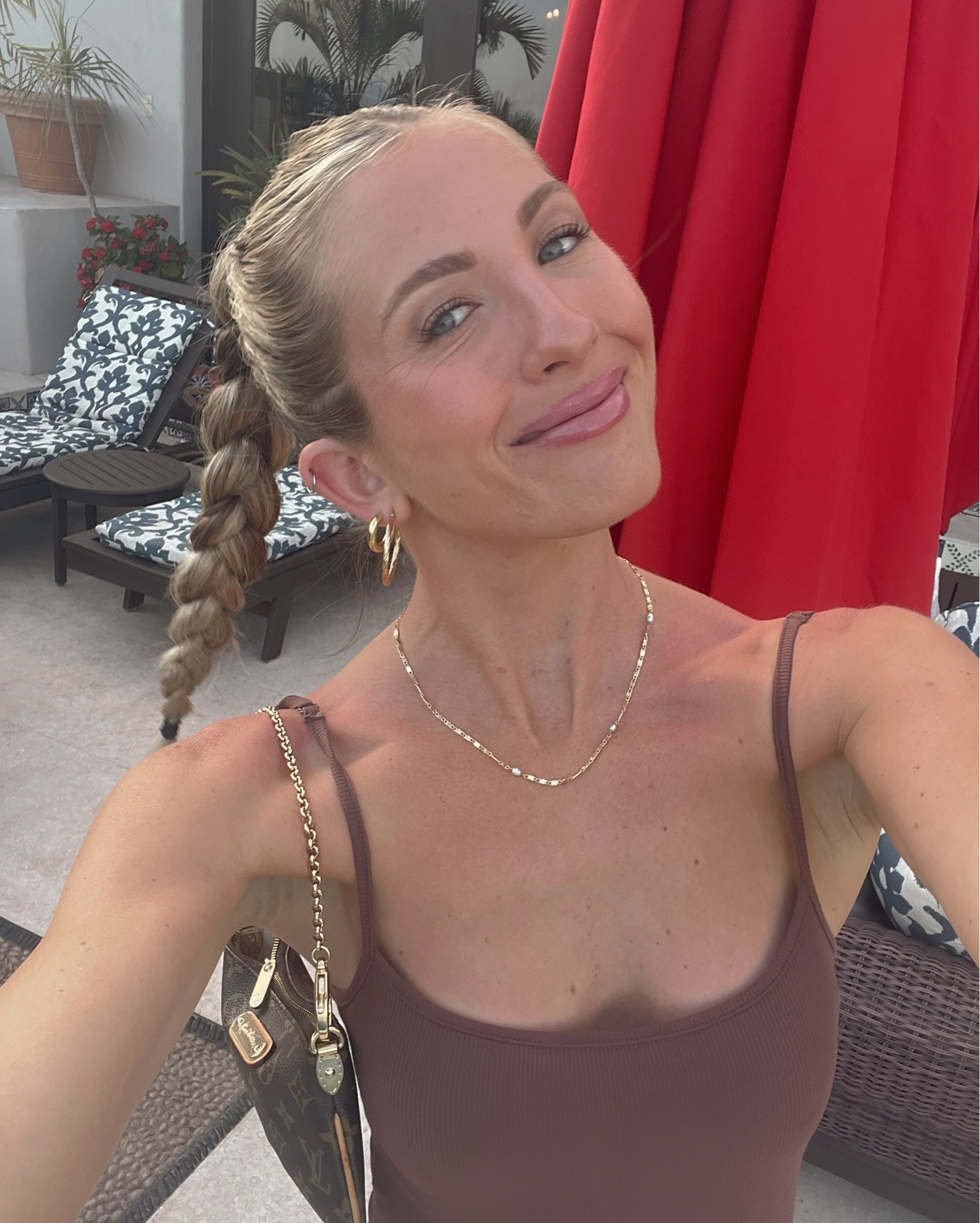 Simms Dupe on Amazon 

#LTKbeauty #LTKfindsunder100 #LTKstyletip