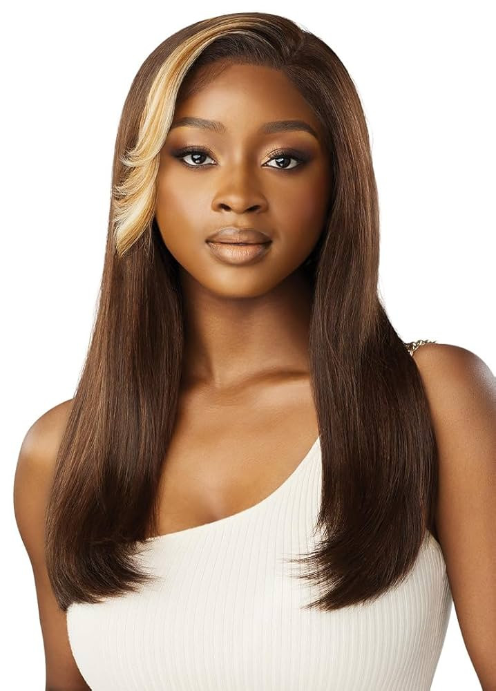 Outre Lace Front Wig - Melted Hairline – AMELIA (DR4/TIRAMISU) | Amazon (US)