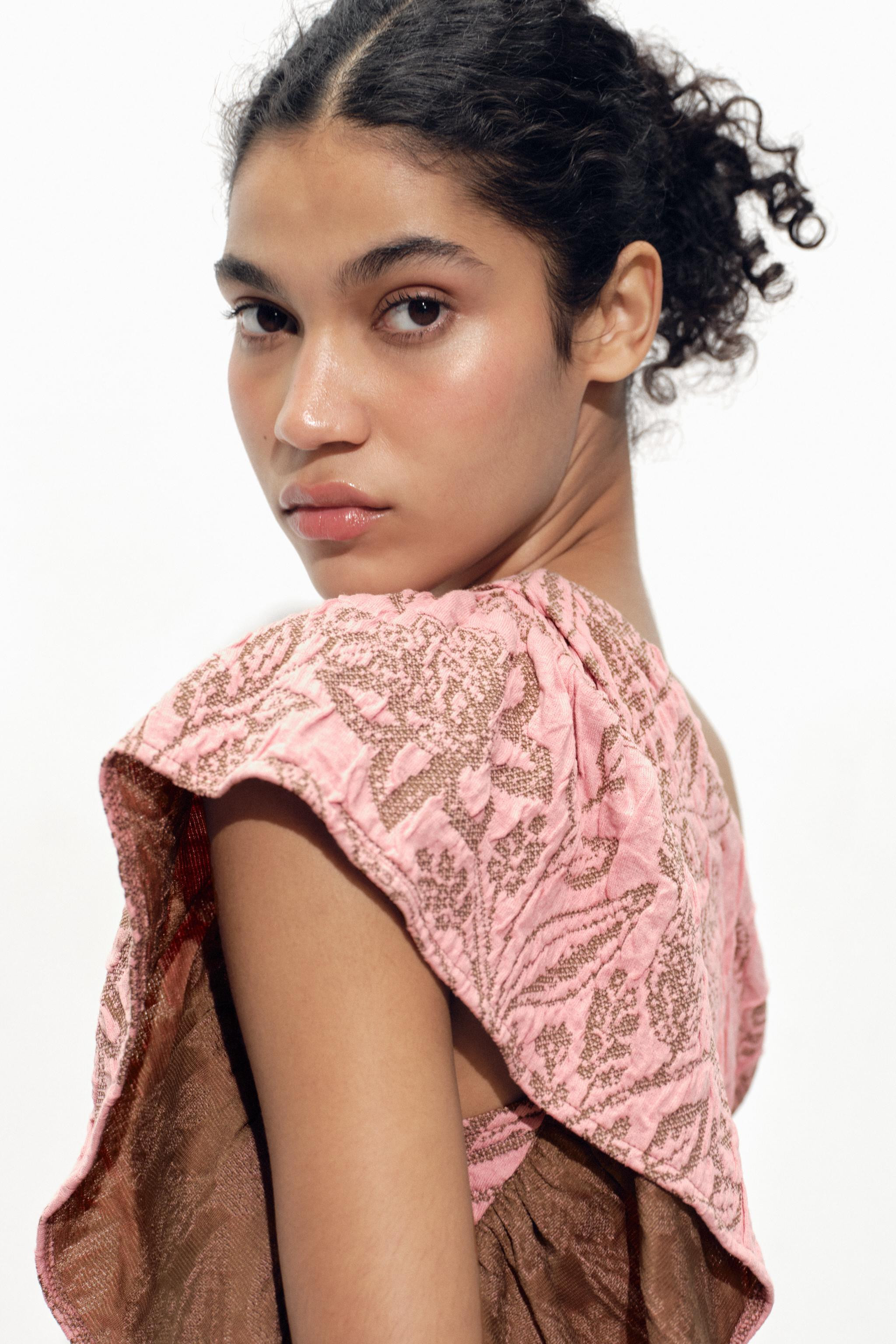 ASYMMETRIC JACQUARD TOP | Zara US