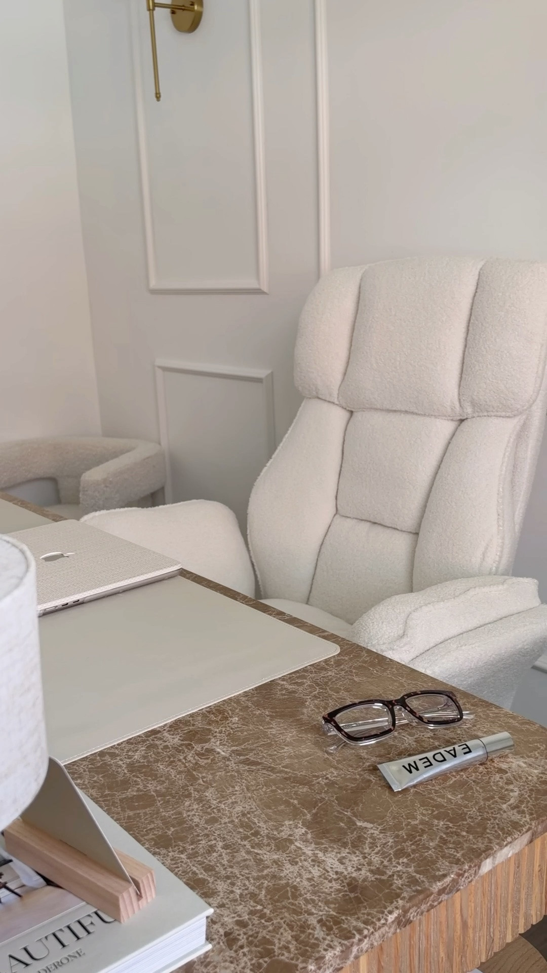 Upgraded my office chair! It’s soo cozy and oversized. I love that it has a pop out foot rest & that the arm rests can go down 😍 easy to sit cross cross & you can lean back!

Home office, amazon finds, boucle, furniture, prime big deal days, wall molding, neutral decor, fancythingsblog