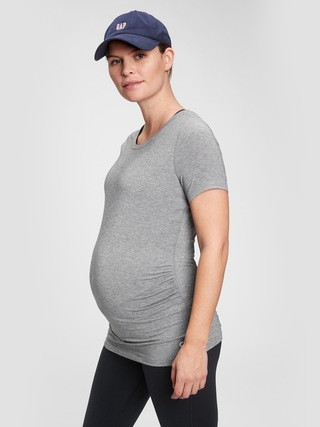 Maternity GapFit Breathe T-Shirt | Gap (US)