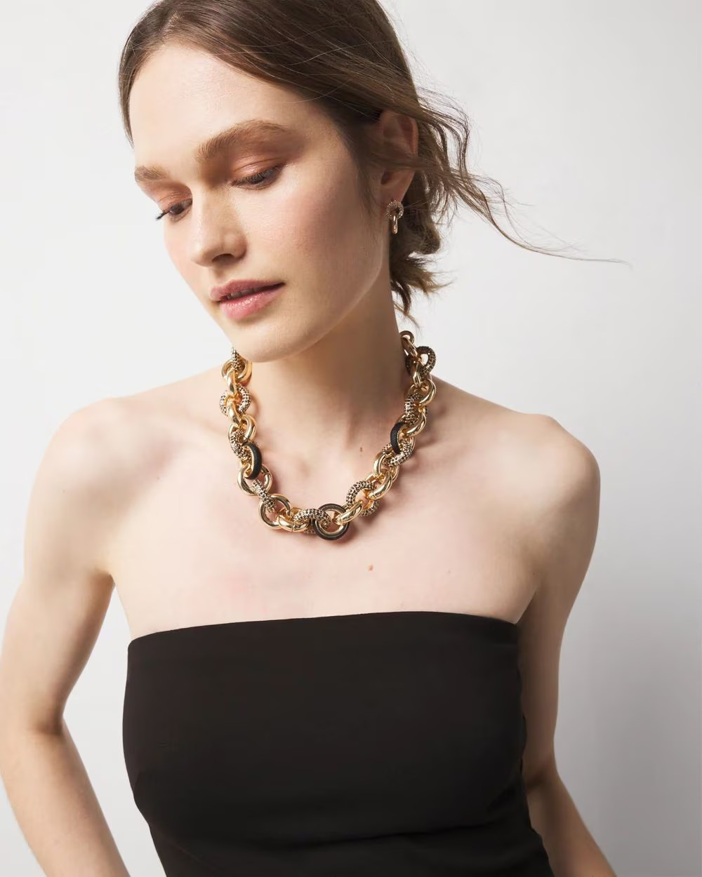 Black Textured Leather + Pavé Link Necklace | White House Black Market