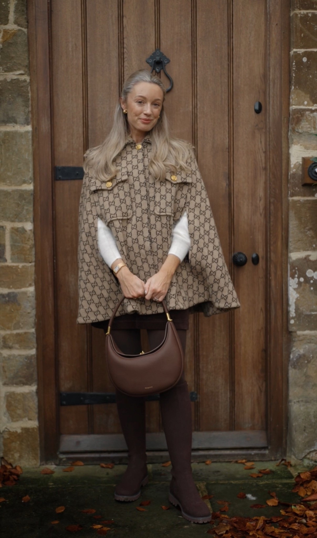 The perfect autumnal, Gossip Girl inspired look 🍂 Luxury Gucci cape, elegant and feminine style. Old money aesthetic 🌰

#LTKautumn #LTKwinter #LTKluxury