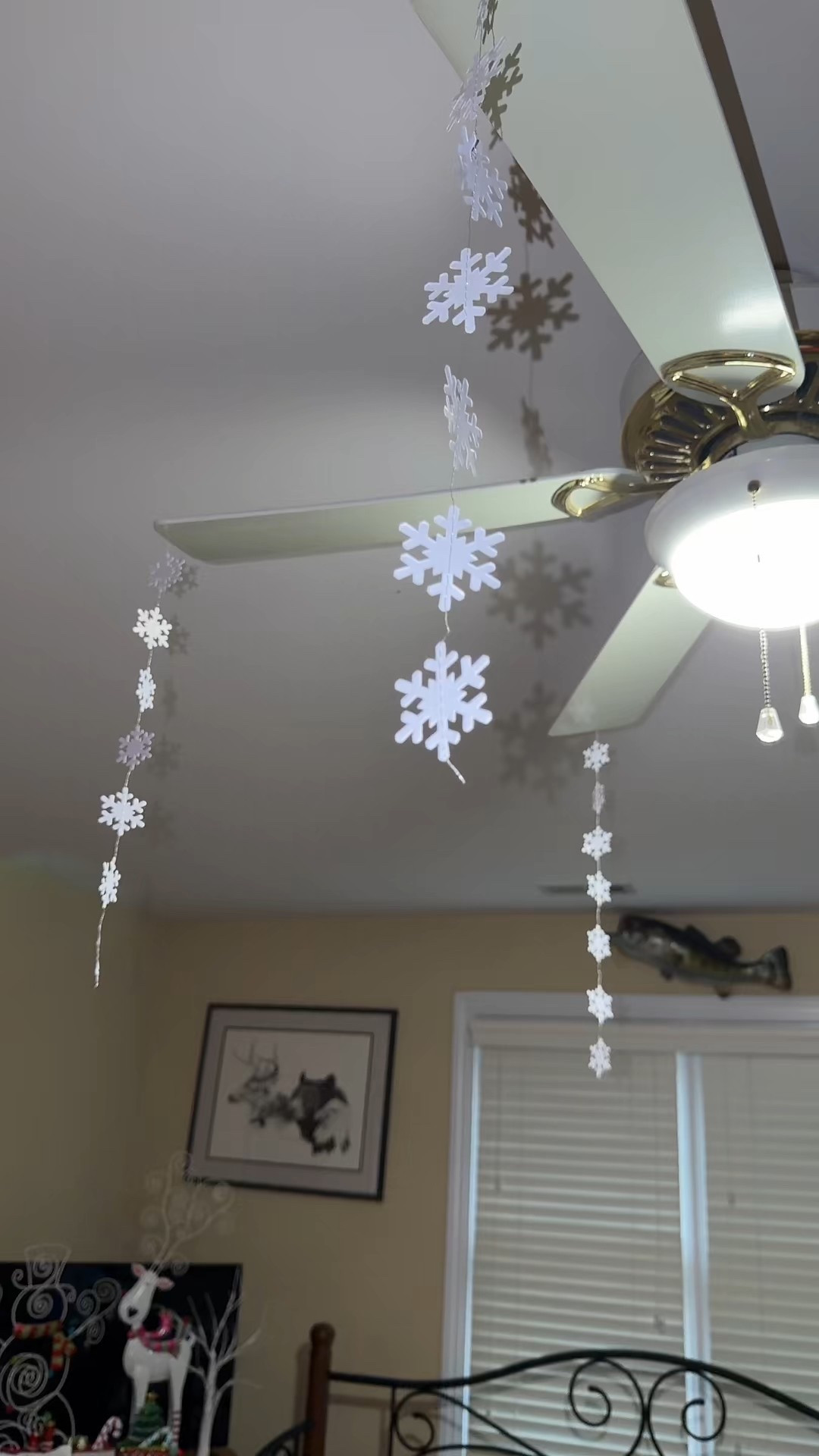 Snowflakes to make it whimsical❄️🤍

#LTKdayinmylife #LTKGiftGuide #LTKHoliday