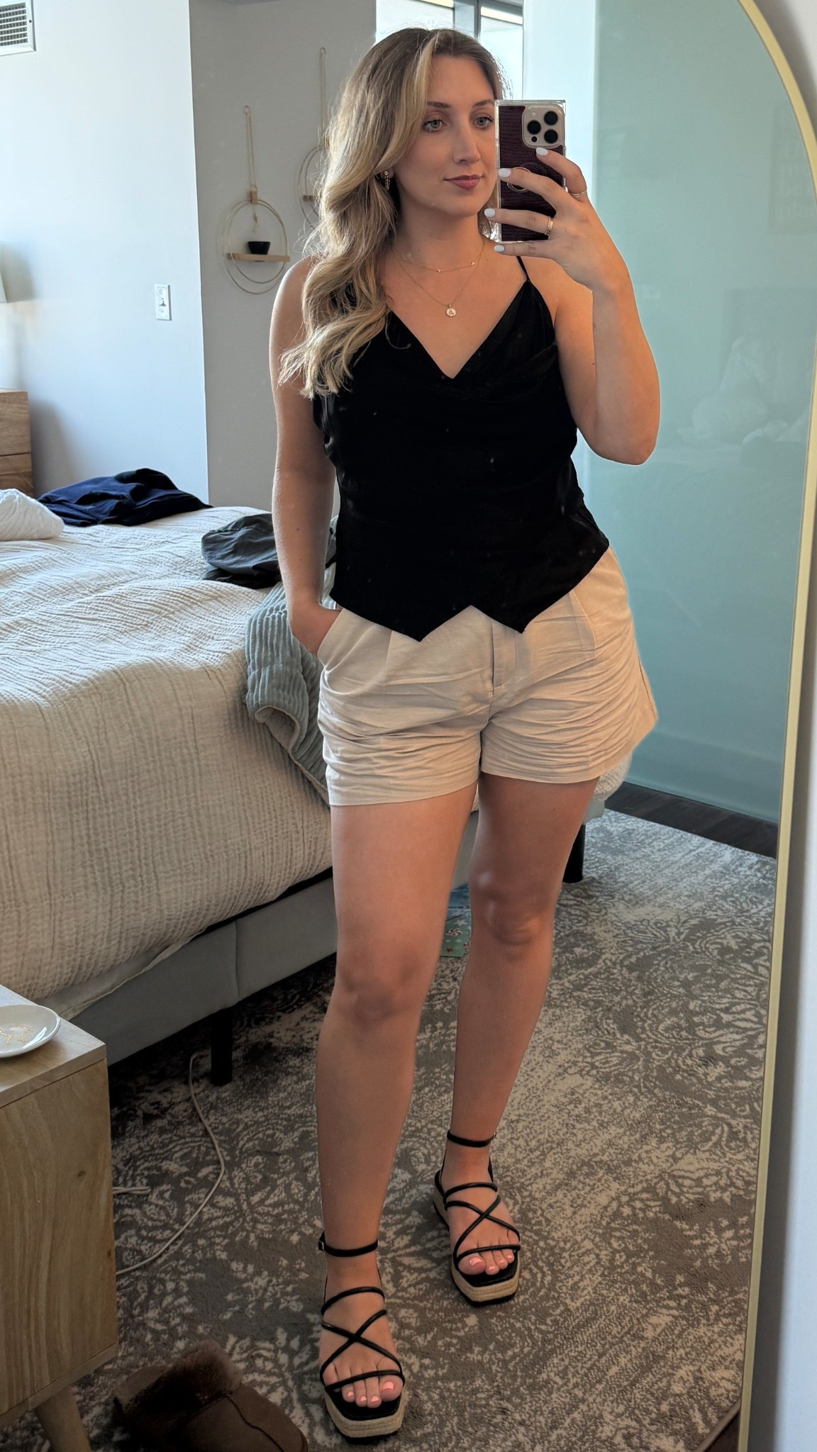 Linen shorts are a MUST this summer! My outfit for a girls day out 👯‍♀️

#LTKSeasonal #LTKSummerEdit #LTKFindsUnder50
