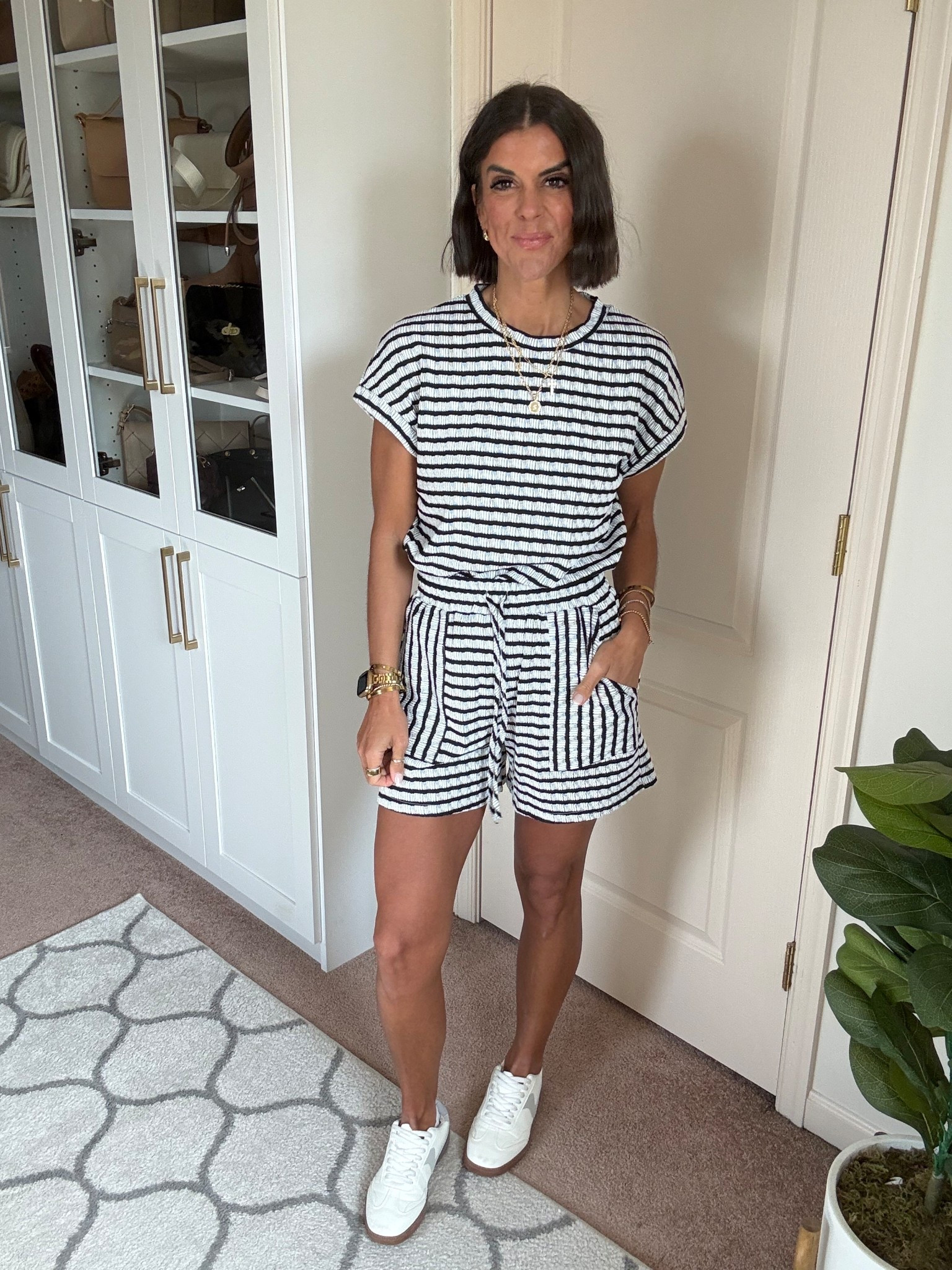 Size small in set

#LTKSeasonal