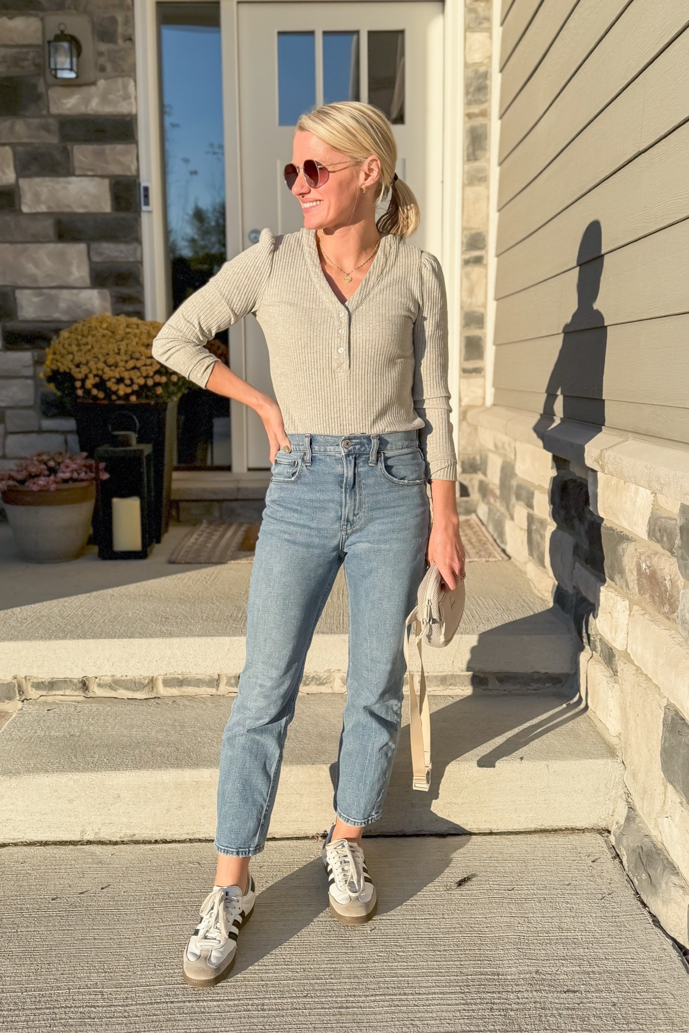 What I wore this week! Shirt- xsmall  || jeans- 26/short 

#LTKSeasonal #LTKFindsUnder100 #LTKStyleTip