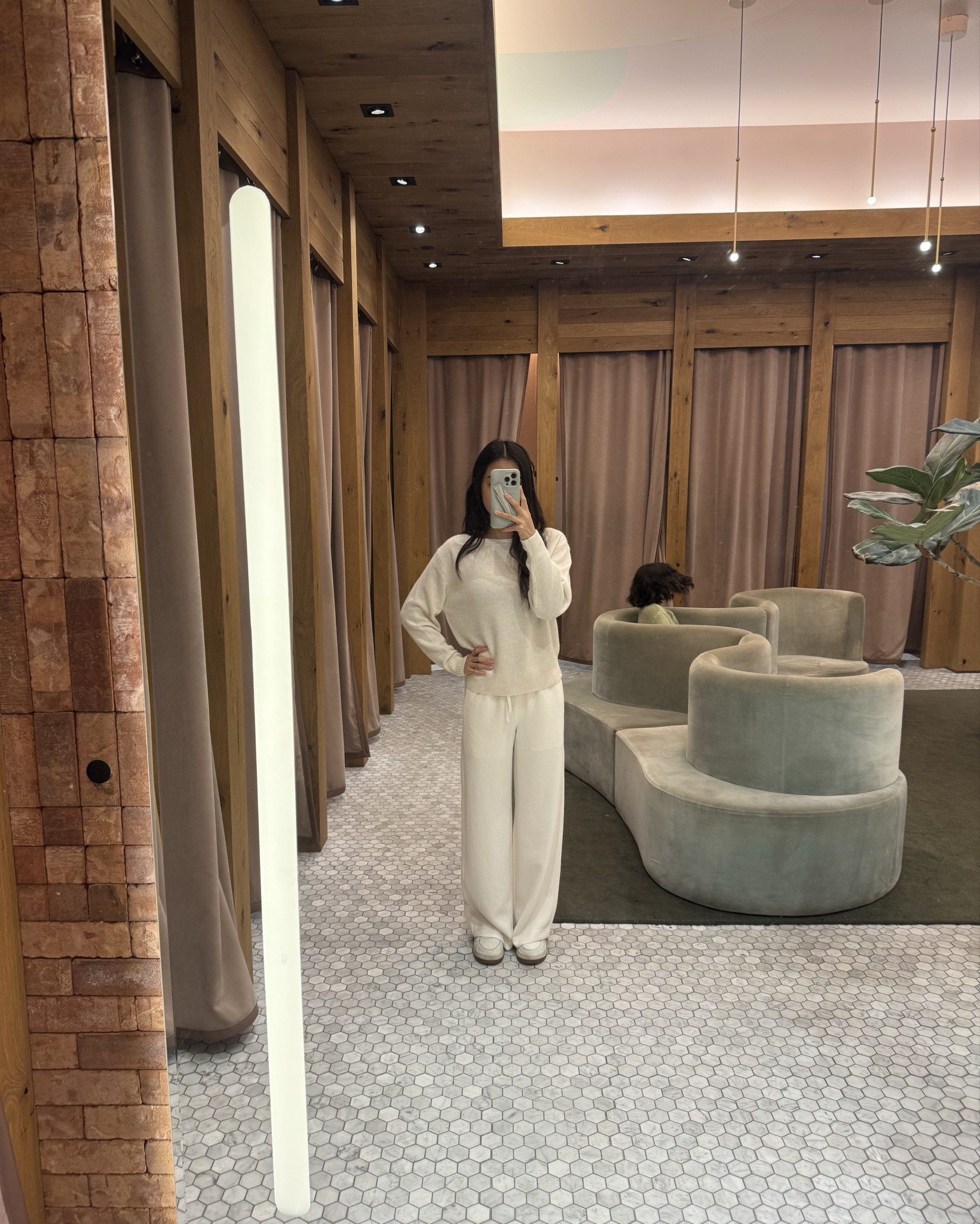 The most perfect go to winter outfit/airport fit

#LTKcanada #LTKwinter #LTKfall