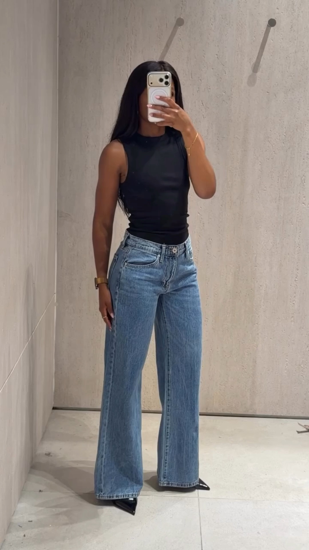 If you’ve been looking for the perfect low rise jeans… these are IT 😍 True to size with the best relaxed fit and long leg look ✨ Wearing EUR 34 | 160cm tall. Easy to dress up or down 🤍

#zara #petitefashion #zarafinds #denimoutfit #widelegdenim #petiteoutfits
Zara low rise jeans, Zara wide leg jeans, Zara denim, Zara jeans review, Zara haul, low rise wide leg jeans, petite friendly jeans, petite Zara jeans, everyday outfit, casual chic outfit, summer denim outfit, light wash jeans outfit,

#LTKjeans #LTKpetite #LTKsummer