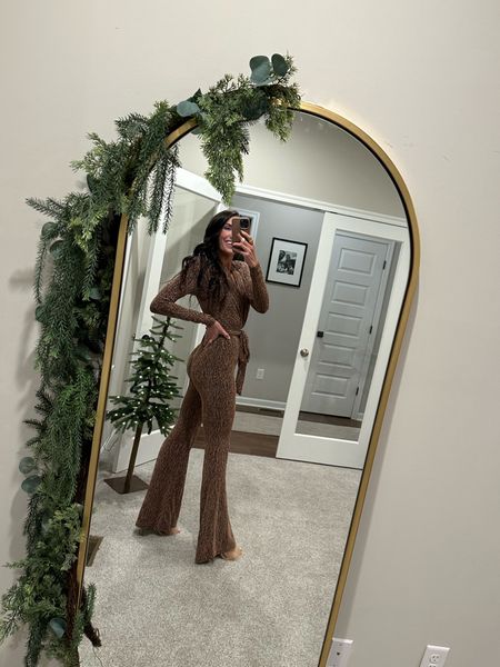 Holiday jumpsuit 
Holiday look
Size small
Holiday outfit idea 
Windsor jumpsuit 
Date night outfit 
NYE inspired 
Amazon heels 


#LTKHoliday #LTKshoecrush #LTKstyletip