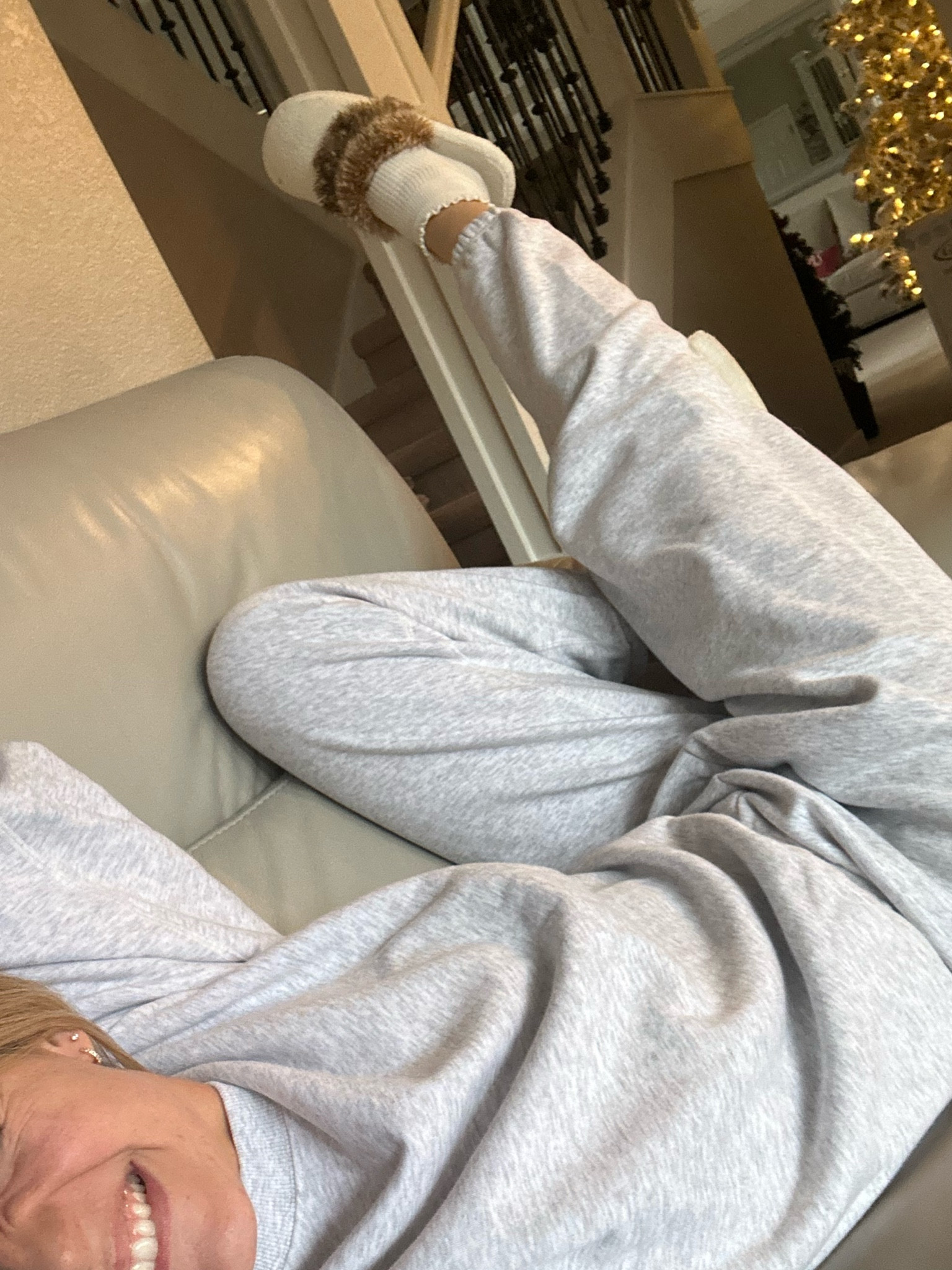 Skims sweatpants and sweatshirt, cozy outfit, sweat set, lazy day outfit, winter outfit, travel outfit, winter style

#LTKstyletip #LTKU #LTKHoliday