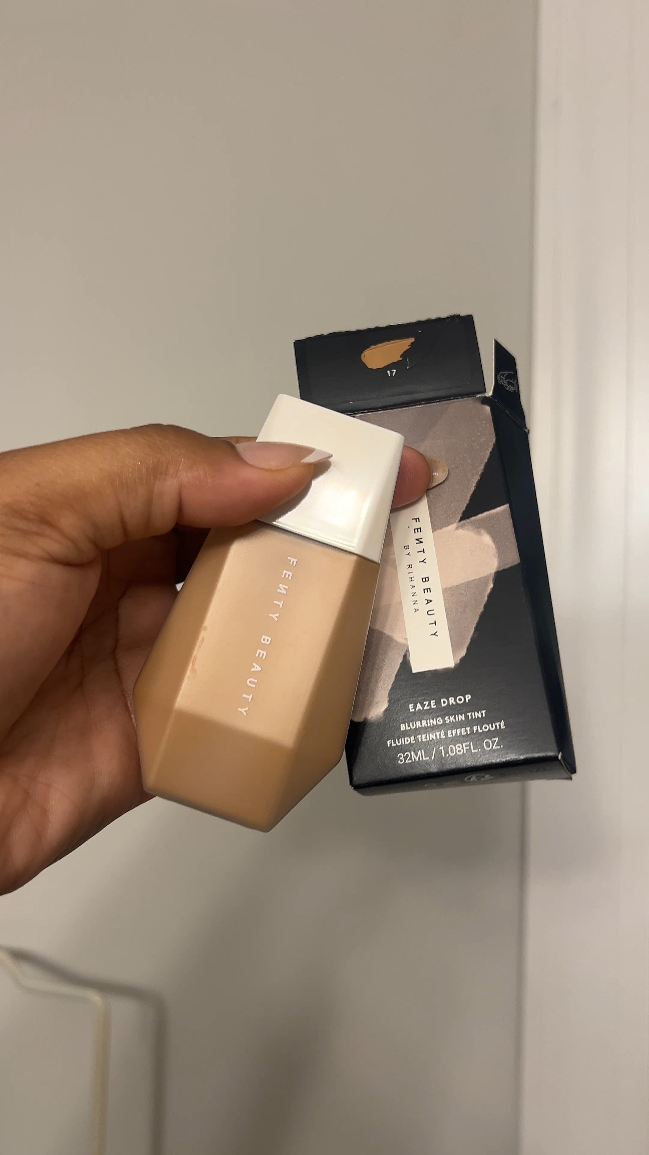As an oily skin girlie that has trouble finding a foundation that matches my undertone, I am so satisfied with this Fenty Beauty skin tint! Eaze Drop is 10/10 ✨

#LTKBeauty #LTKVideo #LTKOver40