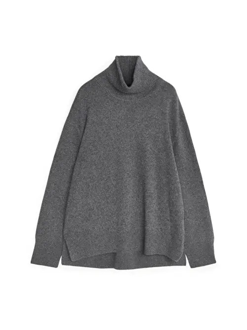 Relaxed Cashmere Roll-Neck Jumper | ARKET (US&UK)
