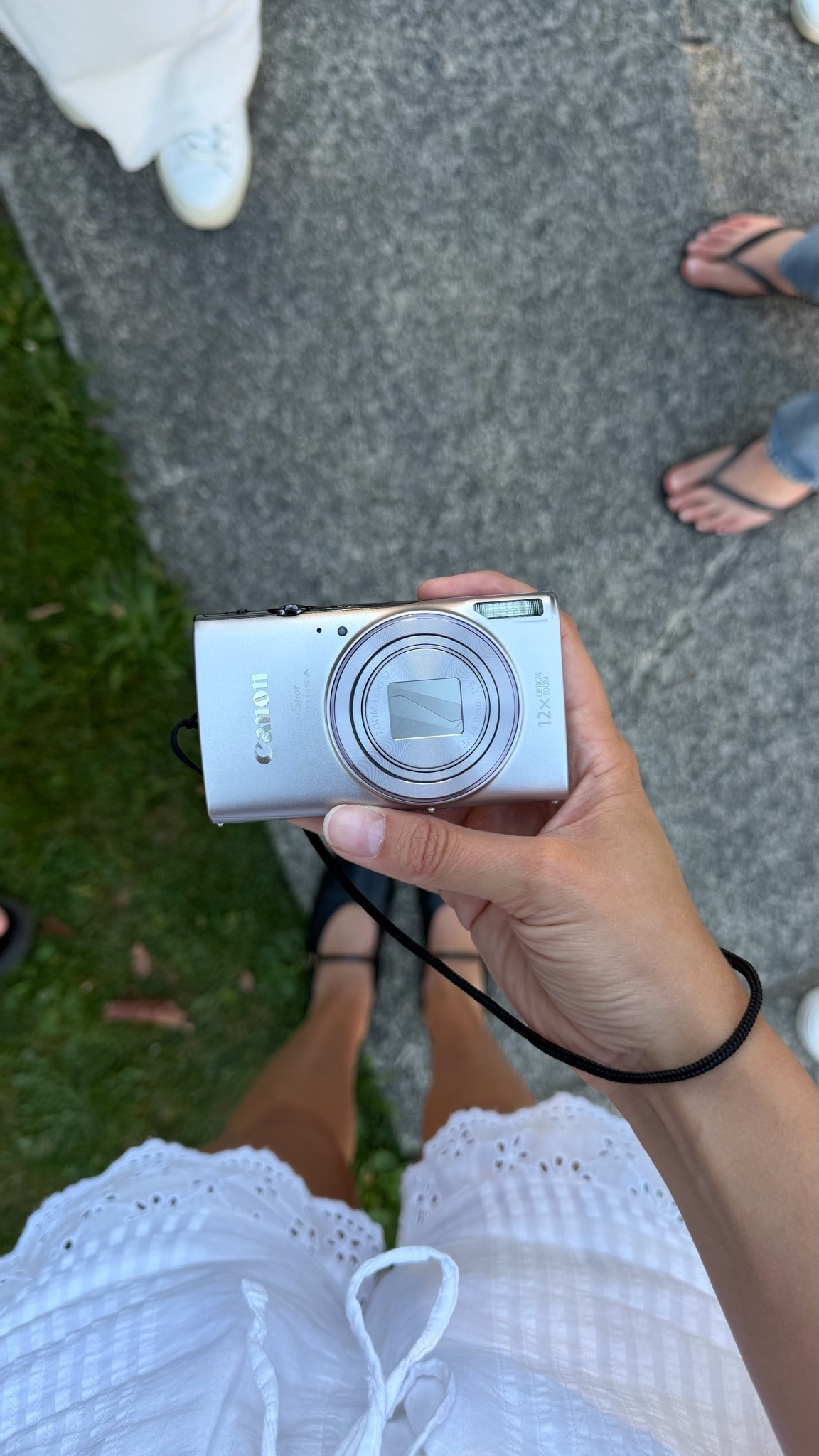 cute & portable camera 📸💛